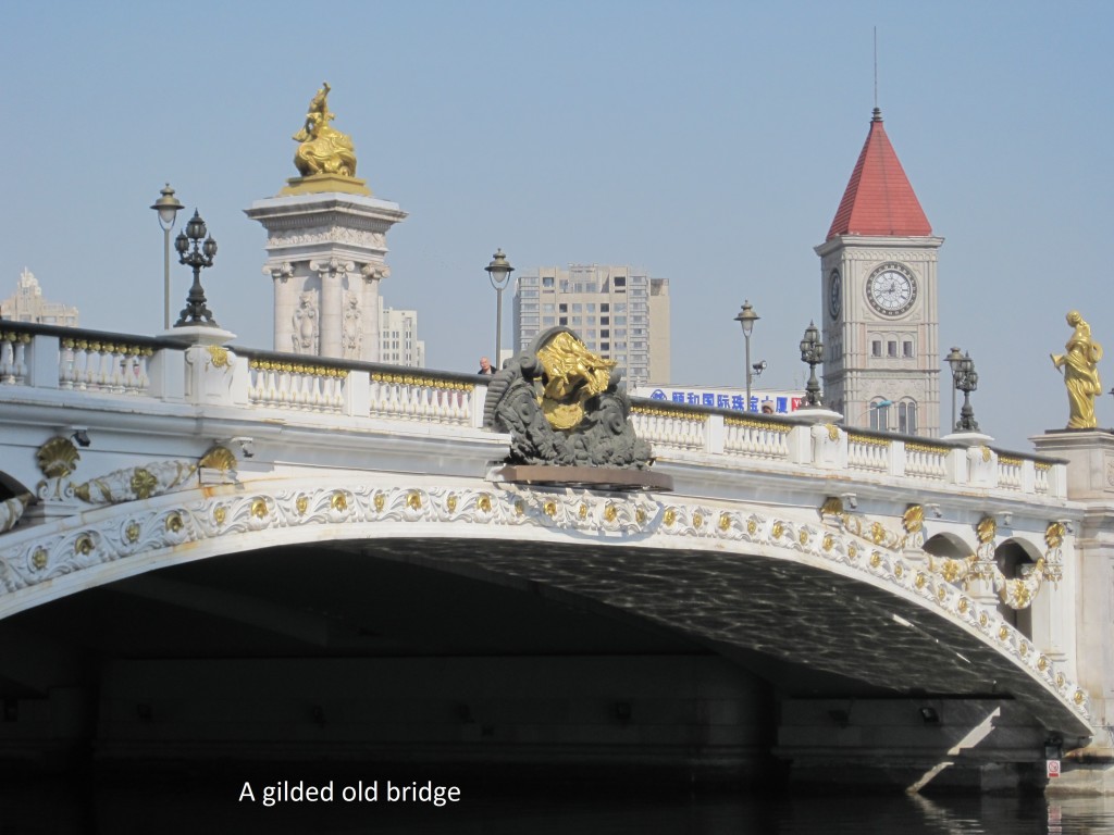 b18 gilded old bridge