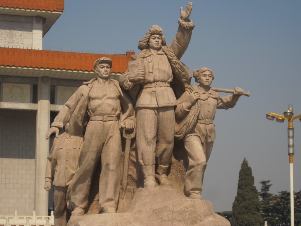 c19 workers statue